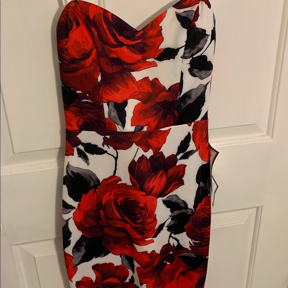 New Gorgeous Floral Dress